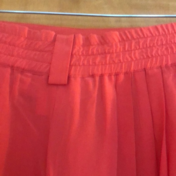 JOHN YANG Capri Silk Capri - Picture 4 of 5